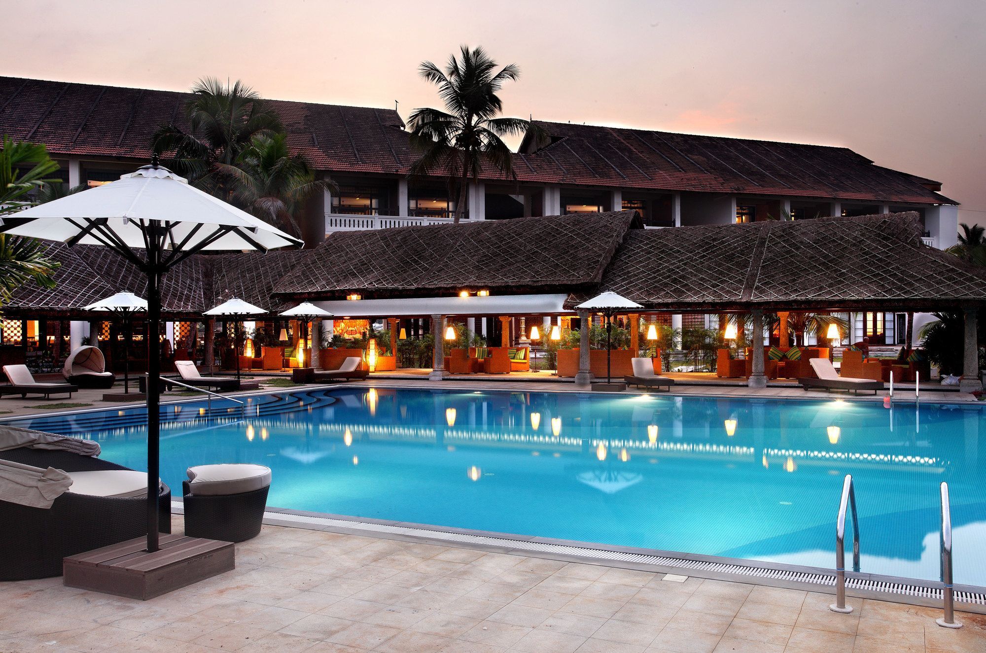 Vasundhara Sarovar Premiere Alappuzha Exteriér fotografie